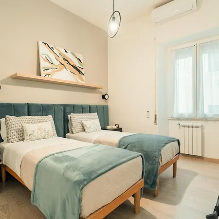 Casa Nicola - Modern 2br In Trastevere, Appartamento Roma