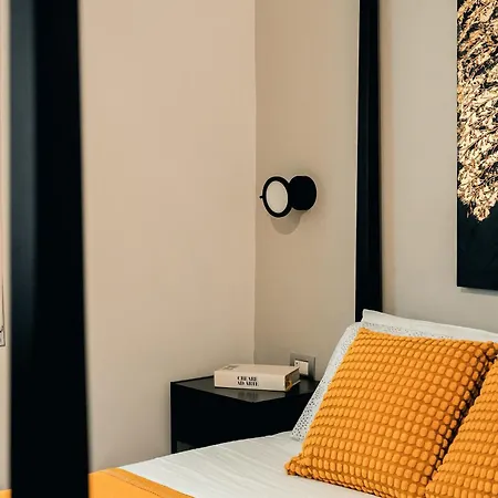 Casa Nicola - Modern 2br In Trastevere, Appartamento