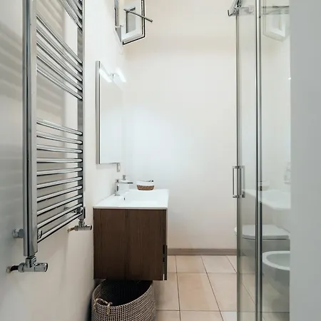 Casa Nicola - Modern 2br In Trastevere, Appartamento *
