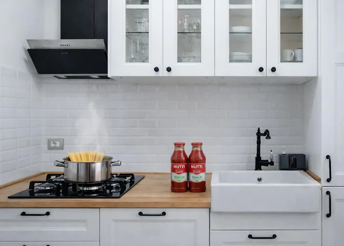 Casa Nicola - Modern 2br In Trastevere, Apartment